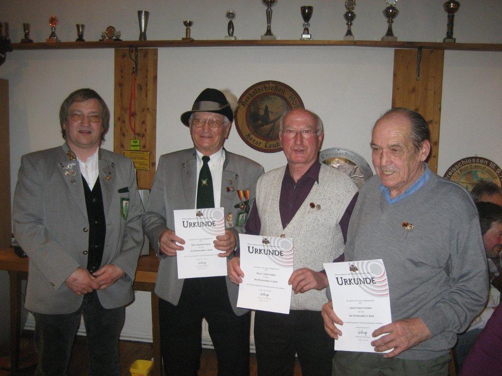v.l.: Gerhard Sailer; Lothar Sailer und Franz Vollmer v.l.: Gerhard Sailer; Lothar Sailer und Franz Vollmer