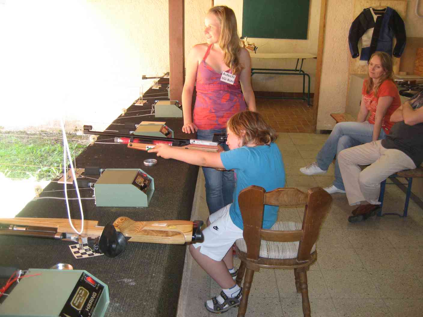 Jugendleiterin Lydia Schiele bei der Arbeit